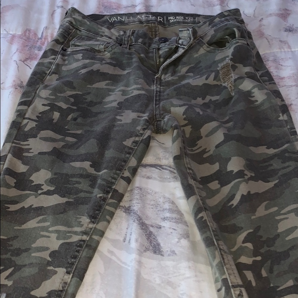 Ripped jeans